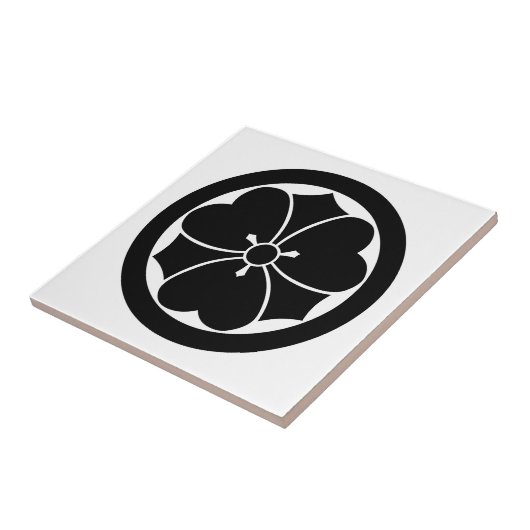 Houtsorrel met schuim tegeltje (Zijkant)