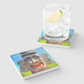 Houttotum-glimlach terwijl je nog steeds een teeth stenen onderzetter (Zijkant)