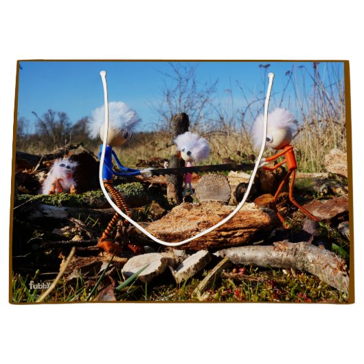 Houtzagerij van de Fubby's. Groot Cadeauzakje (Voorkant)