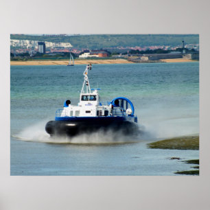 Hovercraft's die aankomen in Ryde Poster
