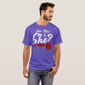How mad is she Funny Anniversary Gift Funny T-shirt (Voorkant volledig)
