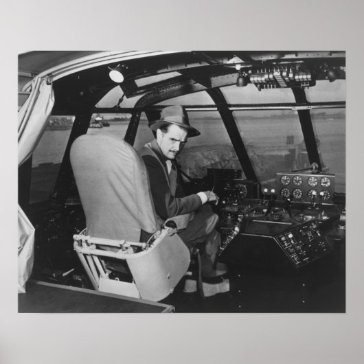 Howard Hughes in Spruce Goose Wooden Plane Poster (Voorkant)