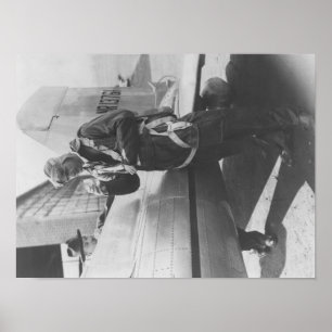 Howard Hughes Pilot Boarding Plane in haar geheel Poster