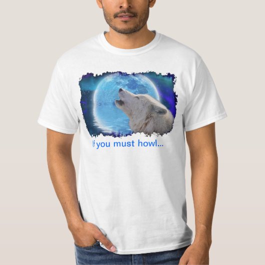 Howling Arctic Wolf & Aurora Funny Art T-Shirt (Voorkant)