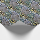 Howling Arctic Wolf in Winter Foto Cadeaupapier (Hoek)