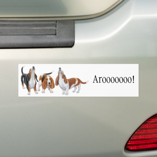 Howling Basset Hounds Bumpersticker (Op auto)