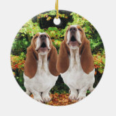 Howling Basset Hounds kerstversiering Keramisch Ornament (Achterkant)