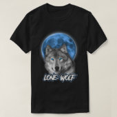 Howling Lone Wolf op Moon Gift Funny T-shirt (Design voorkant)