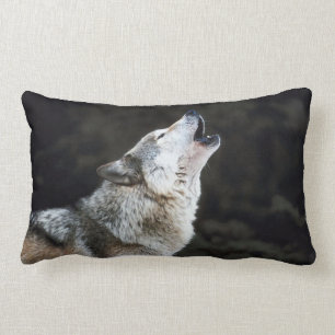 Howling Wolf in Snow Lumbar Pillow Kussen