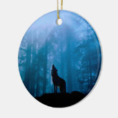 Howling Wolf in Wilderness Keramisch Ornament (Links)