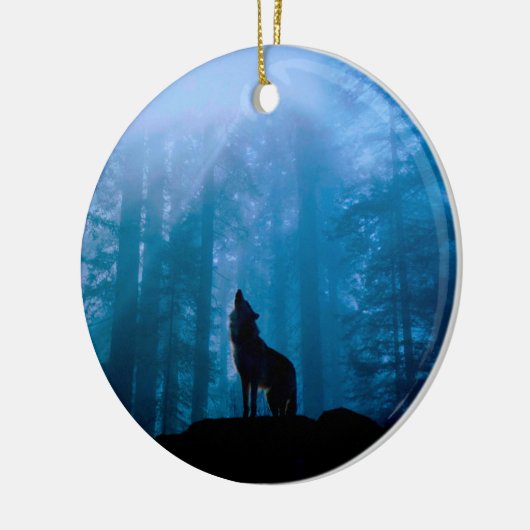 Howling Wolf in Wilderness Keramisch Ornament (Links)