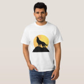 Howling Wolf Silhouet onder volle maan T-shirt (Voorkant volledig)