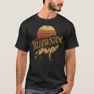Howling Wolf Yellowstone National Park Sunset Grap T-shirt