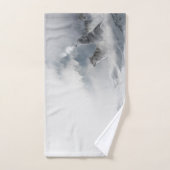 Howling Wolves Mountain Fog Scene Print Bad Handdoek (Handdoek)