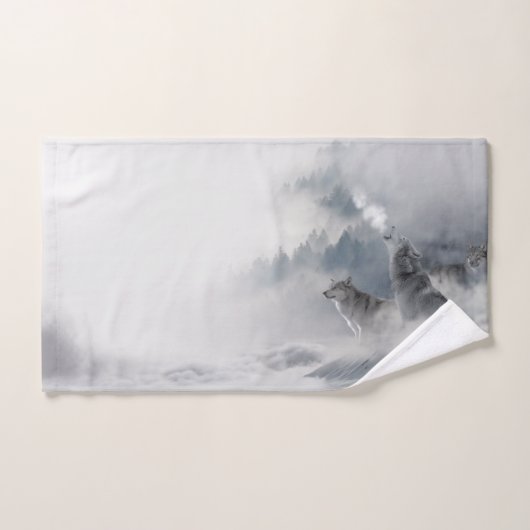 Howling Wolves Mountain Fog Scene Print Bad Handdoek (Handdoek)
