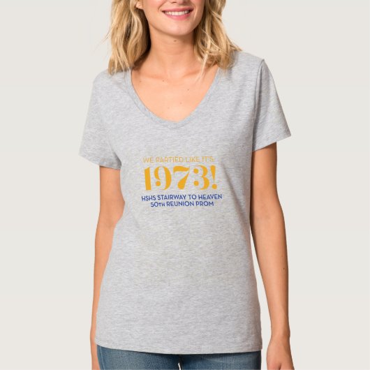 HSHS 50th Reunion Vrouwen V-hals T-shirt (Voorkant)