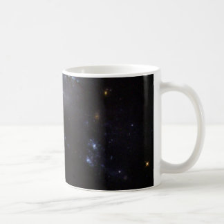 Hubble-interagerend sterrenstelsel NGC 454 Koffiemok