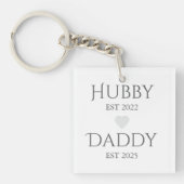 Hubby Est. XXXX, papa Est. XXXX - VADERDAG Sleutelhanger (Voorkant)