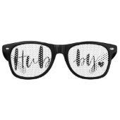 Hubby Love | Stijlvol zwart penseelscript en -hart Retro Zonnebril (Voorkant)