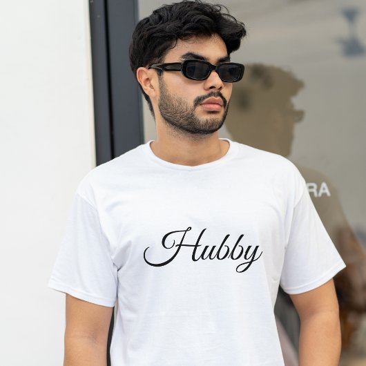 Hubby Modern Huwelijksreis Zwart Script Wit Mannen T-shirt