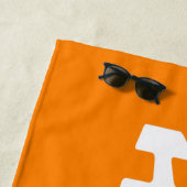 Hubby Pas getrouwd Groom Sinaasappel & Wit Strandlaken (In situ)