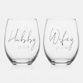 Hubby Wifey Gepersonaliseerd Vastgesteld Jaar Wijnglas Zonder Voet (Voorkant)