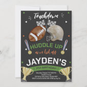 Huddle up als we kick-off Football verjaardag Kaart (Voorkant)