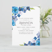 Hues of Blue Floral Bachelorette Weekend Invite Kaart (Staand voorkant)