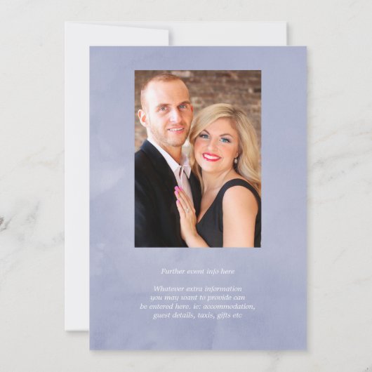 Hues of Blue Floral Wedding Invitation Kaart (Achterkant)