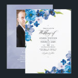 Hues of Blue Floral Wedding Invitation Kaart<br><div class="desc">Elegant pasteltinten van de blauwe florale huwelijksuitnodiging die snel en gemakkelijk aan uw gebeurtenisspecificaties worden aangepast. Ideaal voor een bepaald thema of een tuinbruiloft. De foto op het achterste is facultatief. Als u eerder het zou verwijderen, scrol neer aan de bodem van "deze sjabloon"aanpast en op "uitgeeft Gebruikend het Hulpmiddel...</div>