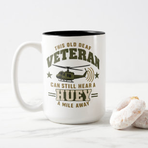 Huey DEZE OUDE DOVE VETERAN KAN NOG STEEDS EEN HUE Tweekleurige Koffiemok