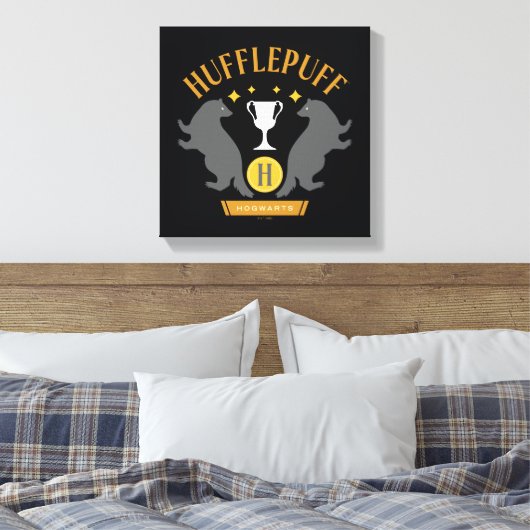 HUFFLEPUFF™ Badger en Cup House Pride Graphic Canvas Afdruk (Insitu (Slaapkamer))