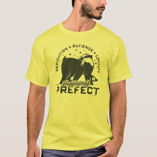 HUFFLEPUFF™ Prefect-badge T-shirt (Voorkant)