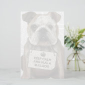 Hug a Bulldog Briefpapier (Staand voorkant)