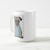 Hug a Pug Koffiemok (Voorkant links)