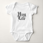 Hug Life Funny Parody Romper<br><div class="desc">Hug Life Funny Parody Baby Creeper Jumpsuit. Verrijk je vrienden en familieleden van dit hilarisch grappige en grappige parodiepak "Hug Life" met een grappige, volledig aanpasbare tekst met de woorden "Hug" en "Life". Dit coole en hilarische baby-springpak is volledig aanpasbaar, voeg jouw tekst(s) en afbeeldingen toe! Dit coole, grappige en...</div>