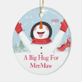 Hug voor MeeMaw-kerstsnowman-versiering Keramisch Ornament (Links)