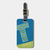 Huge Monogram Letter T Bright Blue Chevrons Bagagelabel (Voorkant verticaal)