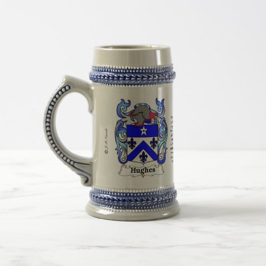 Hughes Family Crest Ceramic Stein Bierpul (Links)