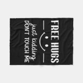 Hugs Just Kidding Don't Touch Me Smile Icon  Fleece Deken (Voorkant (Horizontaal))
