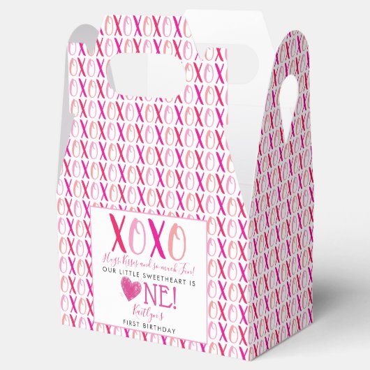 Hugs & Kisses (XOXO) Valentine's Day 1st Birthday Bedankdoosjes (Geopend)