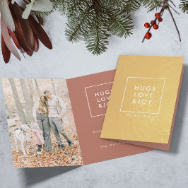 Hugs Love en Joy | Modern Terracotta Kerstmis Folie Kaarten