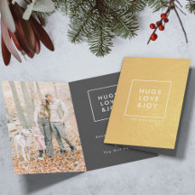 Hugs Love en Joy | Stijlvolle kerstfoto van Trendy
