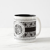 Hui Tama Nui Mok (Voorkant rechts)