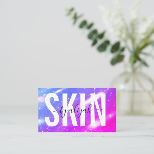 Huidverzorgingsspecialist bold Typography Holograp Visitekaartje (Staand voorkant)