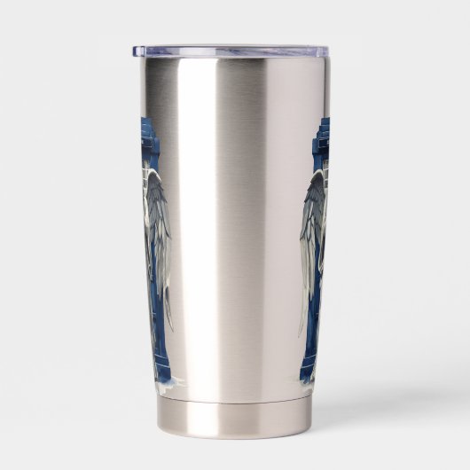 Huilende engel met blauwe politie box 1 geïsoleerde drinkbeker (Rechts)