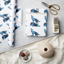 Huilende wolf blauwe glinsterende rook silhouet cadeaupapier