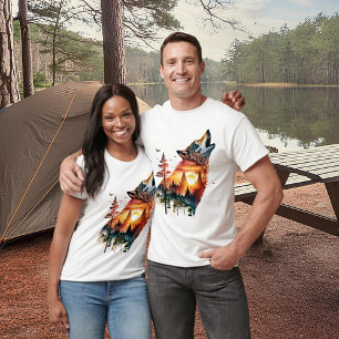 Huilende wolf dubbele blootstelling zonsondergang t-shirt