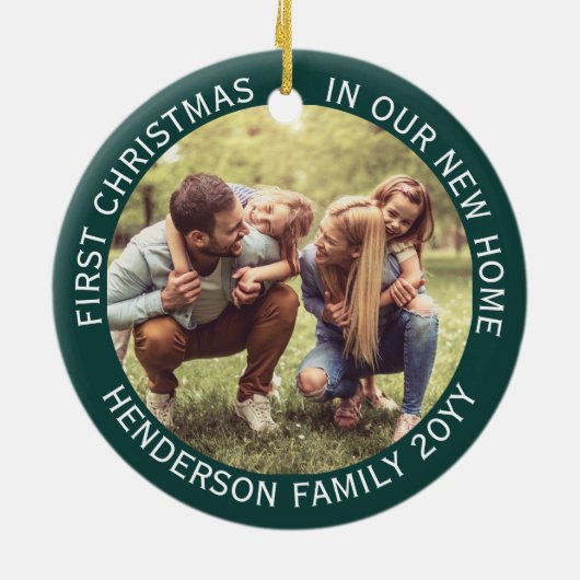 Huis Foto's Eerste Kerstmis Nieuwe Naam & Jaar Gro Keramisch Ornament (Achterkant)