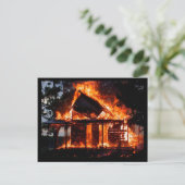 HUIS OP BRAND BRIEFKAART (Staand voorkant)